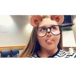 Meet your Posher, Grace